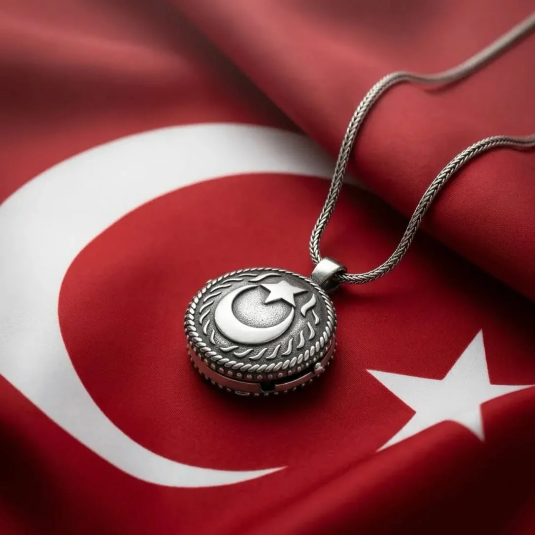 AYYILDIZ MUHAFIZ HİLAL CEVŞEN KOLYE