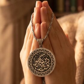 SABRI SÜKUT BUDA GEÇER KOLYE
